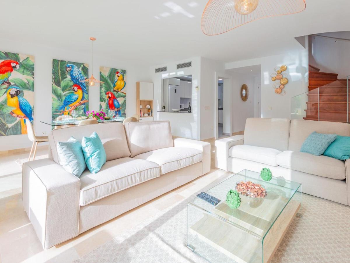 Vacation I Los Pinos, Elegant And Bright Townhouse, The Family Golf Getaway, 5 Minutes From Puerto Banus, Security Night Time * Marbella