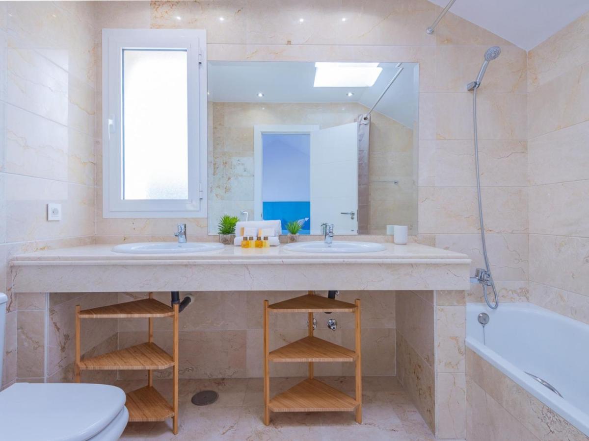 Appartement Vacation I Los Pinos, Elegant And Bright Townhouse, The Family Golf Getaway, 5 Minutes From Puerto Banus, Security Night Time