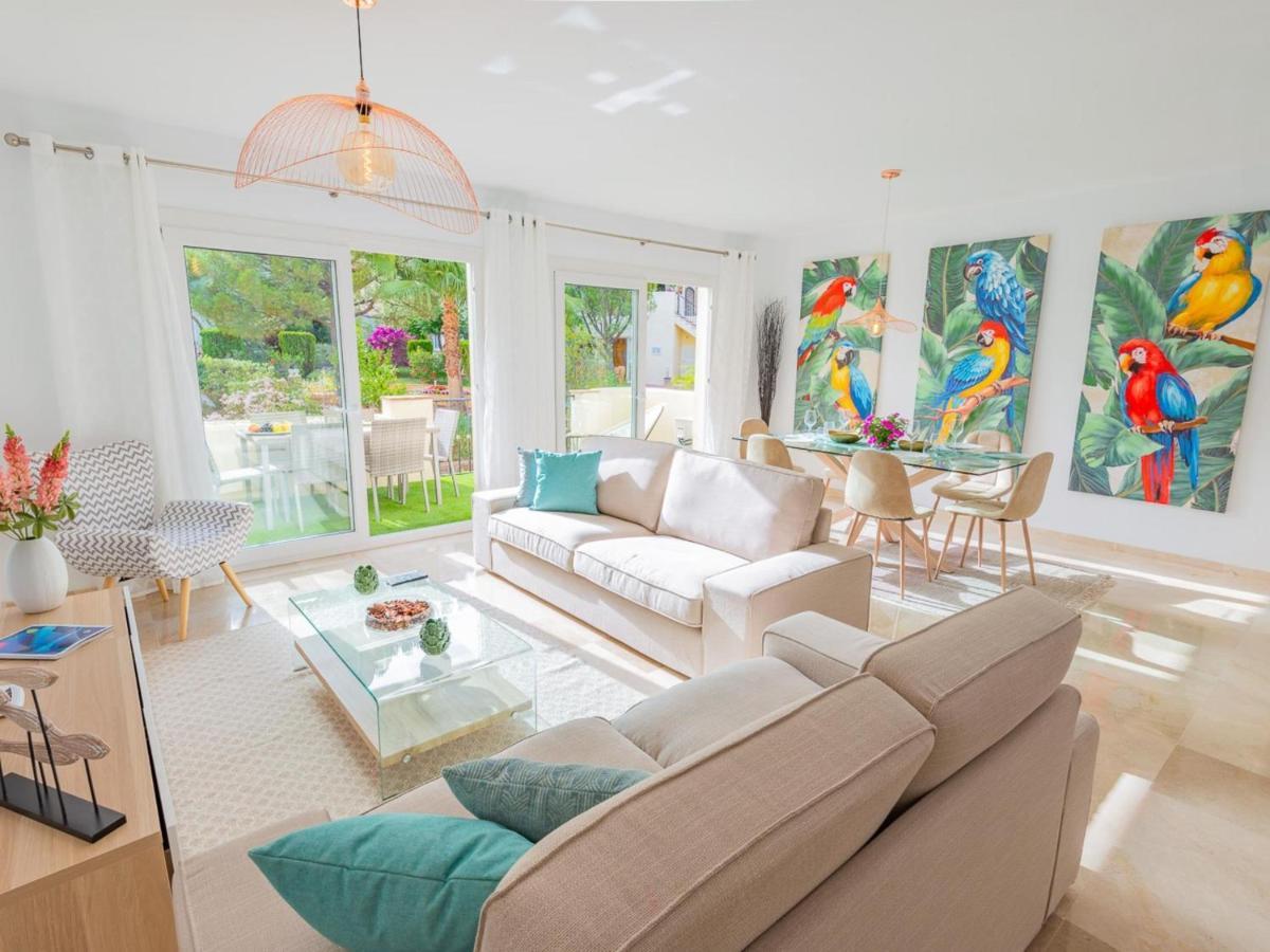 Vacation I Los Pinos, Elegant And Bright Townhouse, The Family Golf Getaway, 5 Minutes From Puerto Banus, Security Night Time Appartement