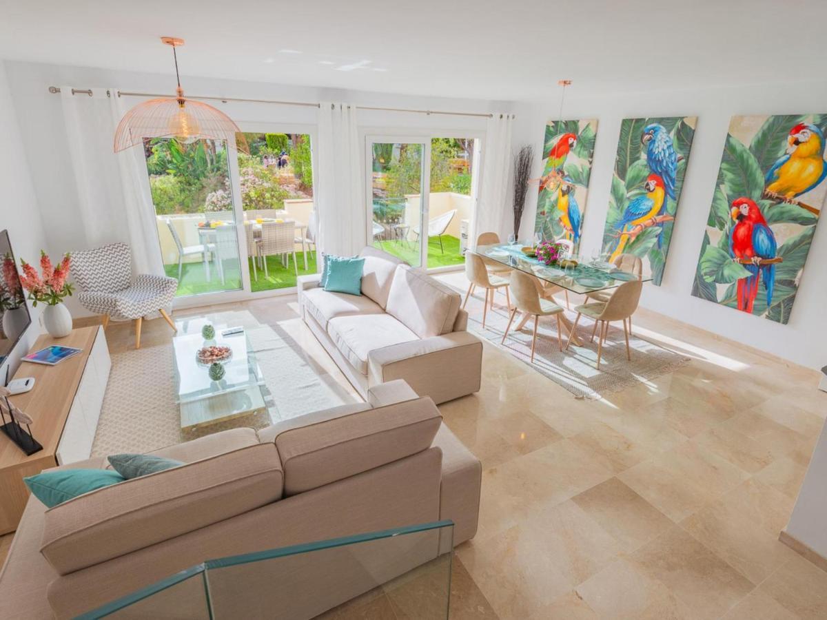 Vacation I Los Pinos, Elegant And Bright Townhouse, The Family Golf Getaway, 5 Minutes From Puerto Banus, Security Night Time Appartement *